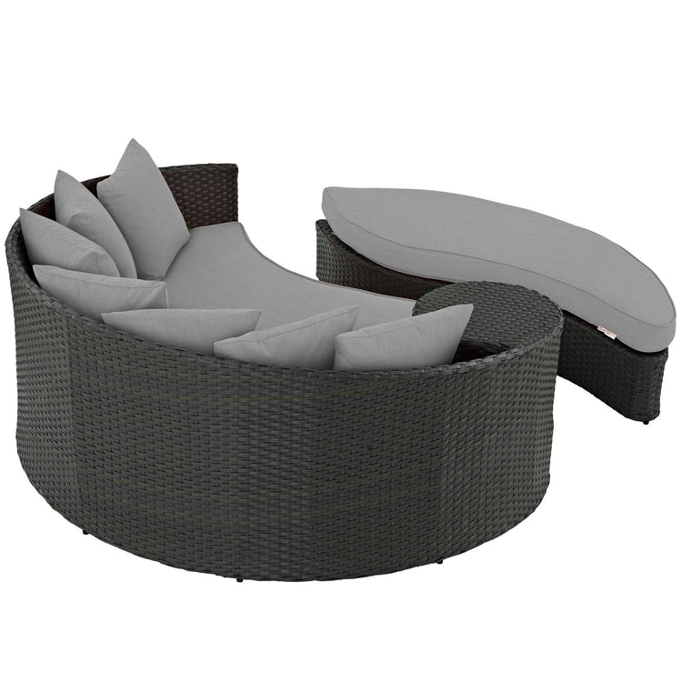 Sojourn Outdoor Patio Sunbrella® Daybed - Canvas Gray