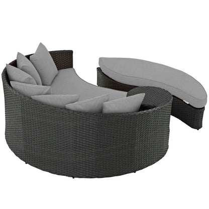 Sojourn Outdoor Patio Sunbrella® Daybed - Canvas Gray